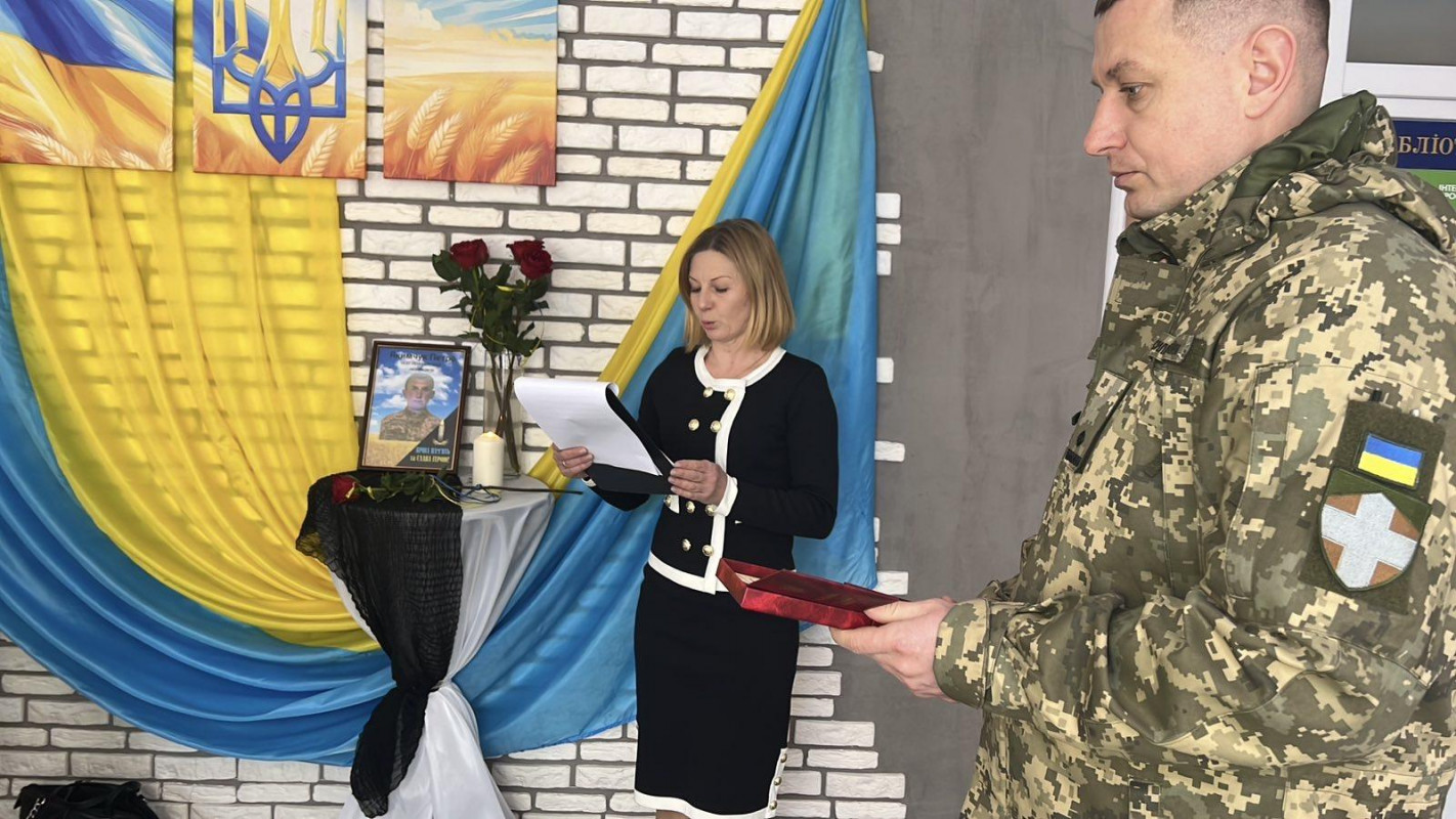 На Волині батькам полеглого на фронті солдата Петра Якимчука вручили посмертний орден сина