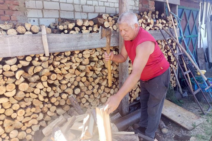 На Волині дрова подорожчали на 25%: скільки тепер коштує кубометр