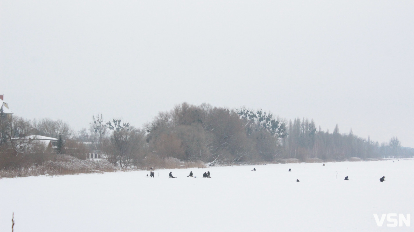 Ковель після снігопадів: фоторепортаж із засніженого міста