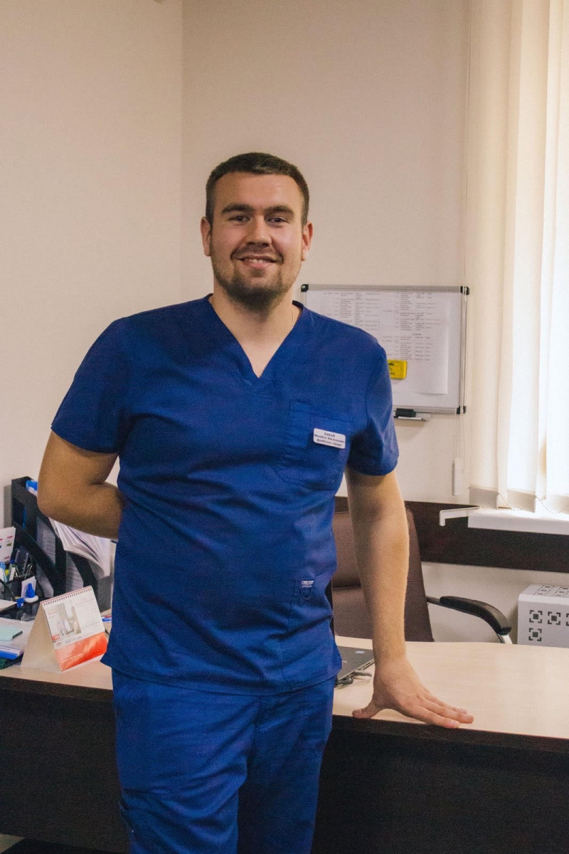 За добу оперували до 10 поранених бійців: військовий хірург з Волині рятує життя українських захисників