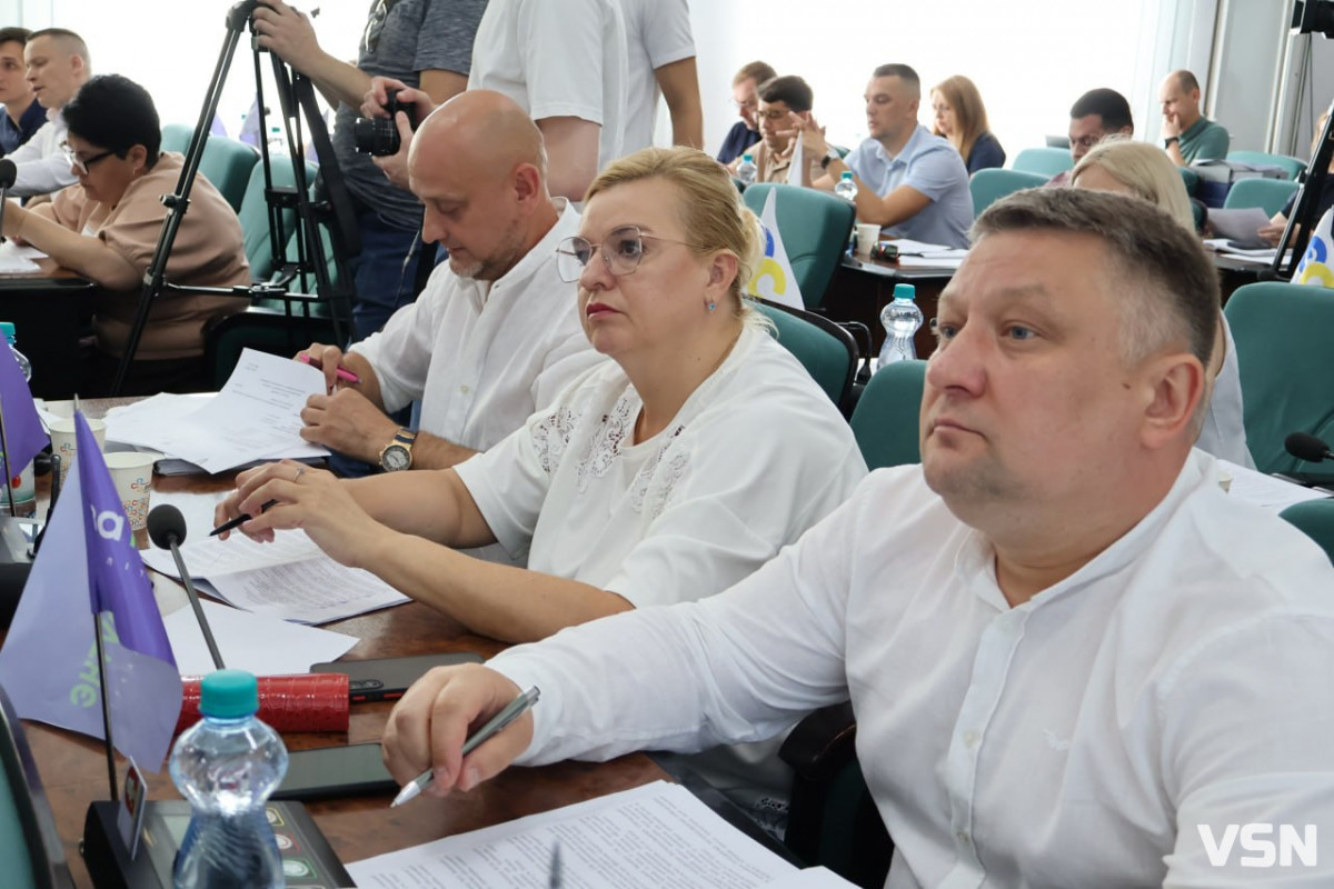 У Луцьку боротимуться з самовільним «бронюванням» паркомісць в центрі міста