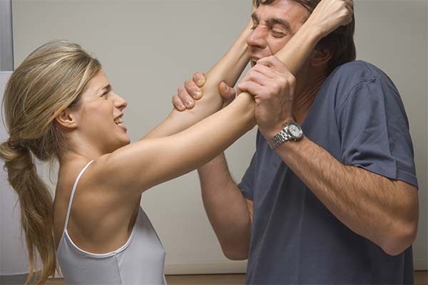 Понад 4 тисячі звернень за рік: як у Волинській області реагують на випадки домашнього насильства