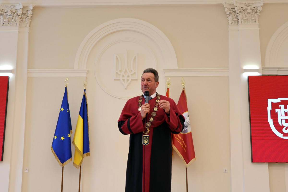 У волинському виші урочисто вручили дипломи магістрів 40 військовослужбовцям і ветеранам