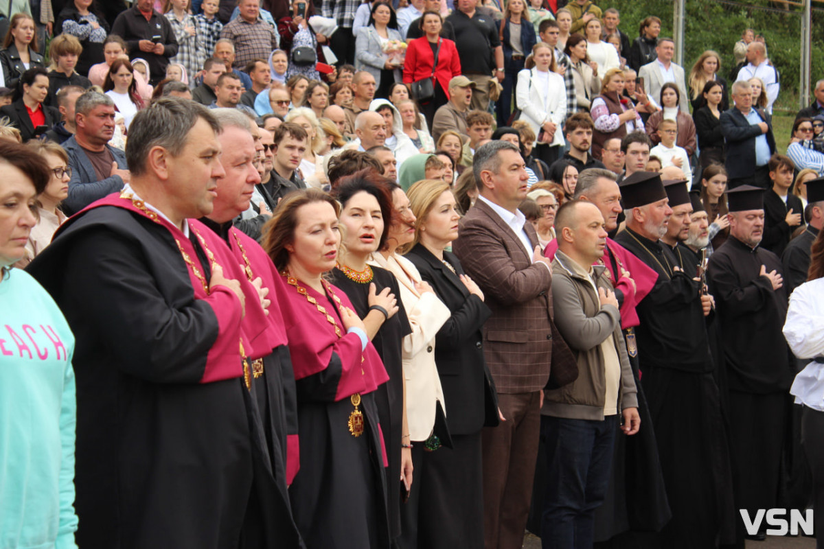У Луцьку понад 3,4 тисячі першокурсників офіційно стали студентами ВНУ імені Лесі Українки