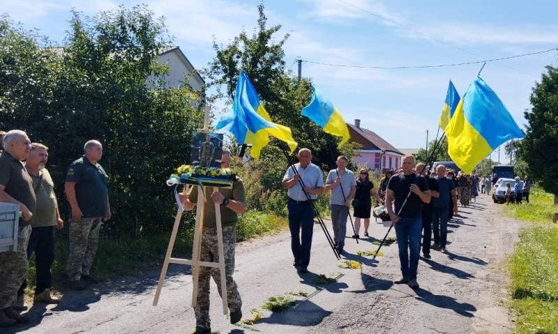 На Волині попрощалися із загиблим Героєм Миколою Кузнєчихіним