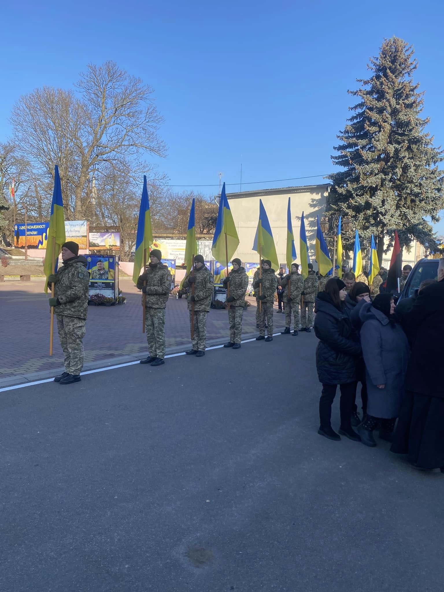 Навіки молодий: на Волині попрощались з Героєм Андрієм Глезом