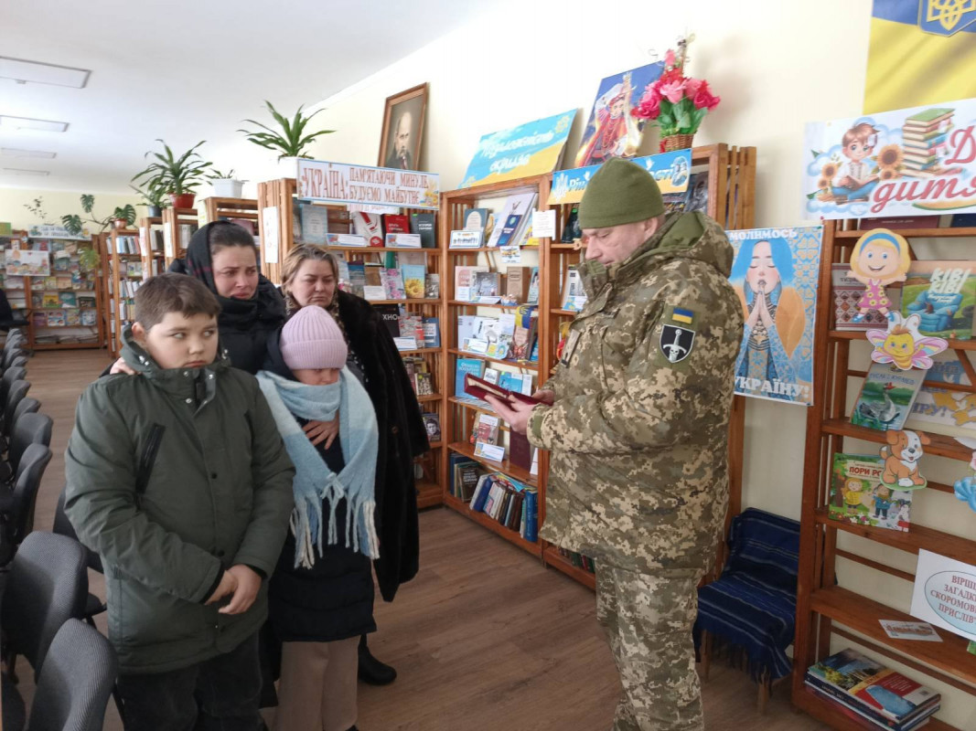 Дбав про кожного: 30-річного бойового медика з Волині посмертно нагородили орденом