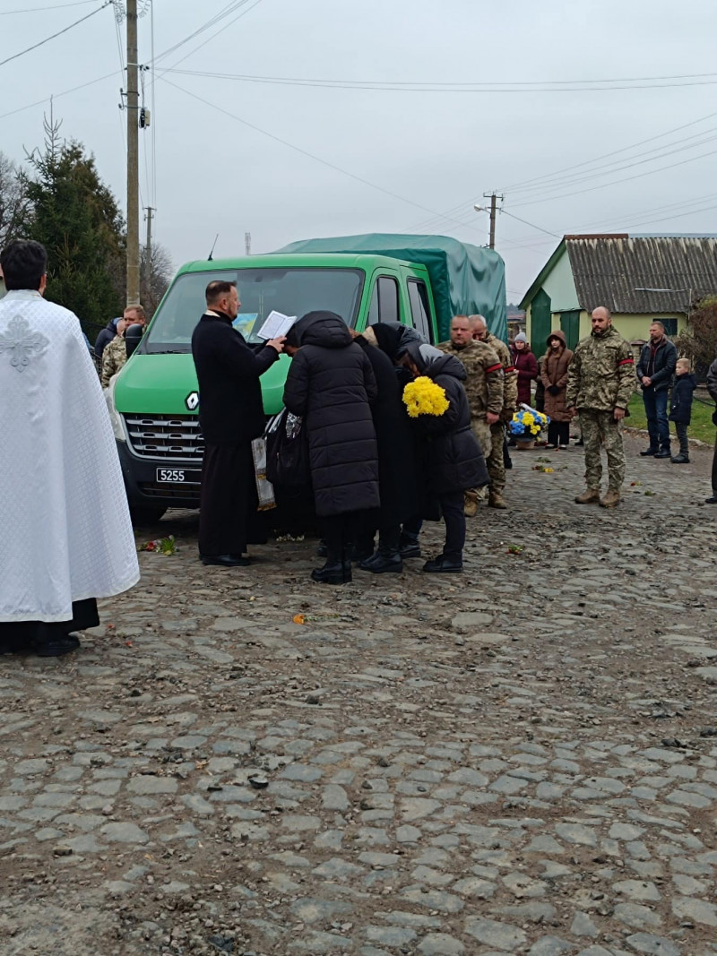 Віддав своє молоде життя за Україну: «на щиті» на Волинь назавжди повернувся Герой Юрій Годлевський