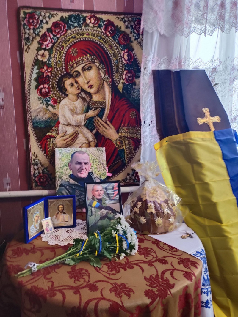 На Волині в останню дорогу провели полеглого воїна Руслана Гурича