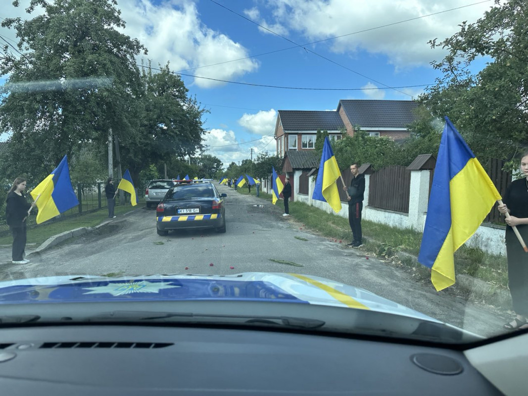 Загинув майже місяць тому: на Волині попрощалися з Героєм Андрієм Демчуком