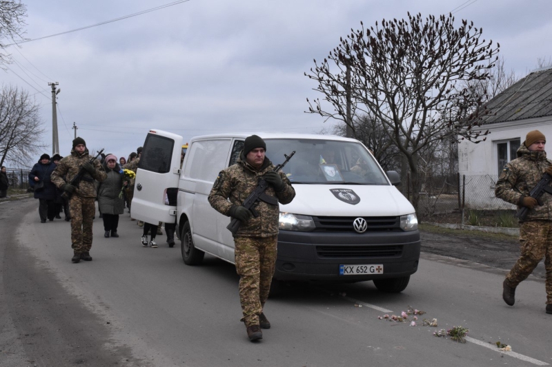 На Волині попрощалися з Героєм Олександром Максимуком