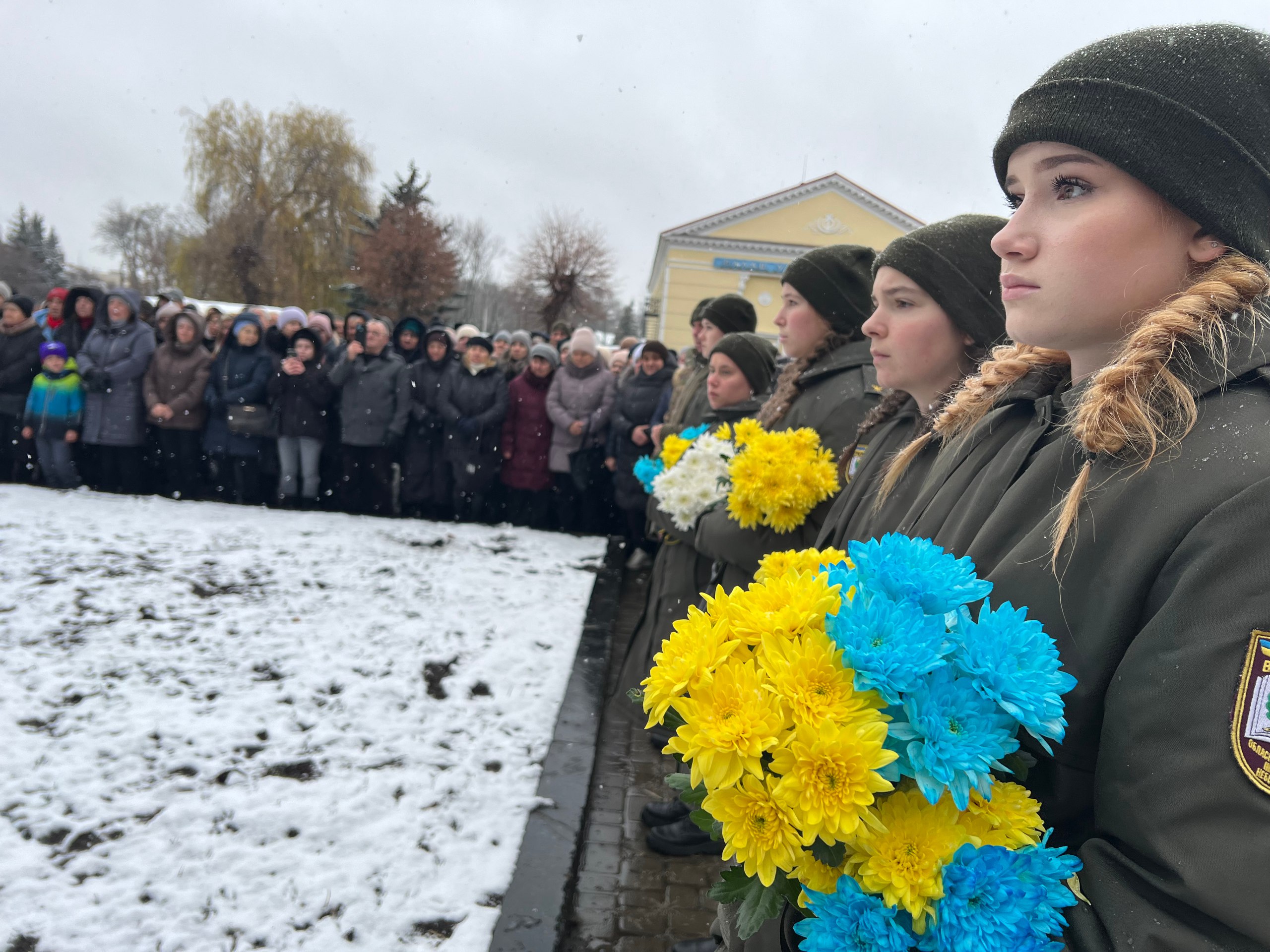 Громада втратила двох Героїв: на Волині попрощалися з Кірілом Євтушиком та Олегом Чугусовим