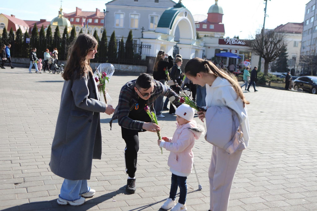 69 тисяч жінок на захисті України: у Луцьку вшанували тих, хто виборює Перемогу