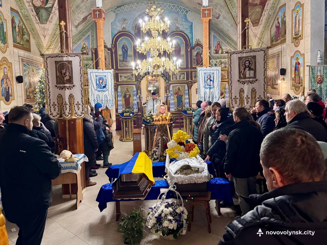 Життя обірвалося в ДТП: на Волині попрощалися із захисником Володимиром Завадським