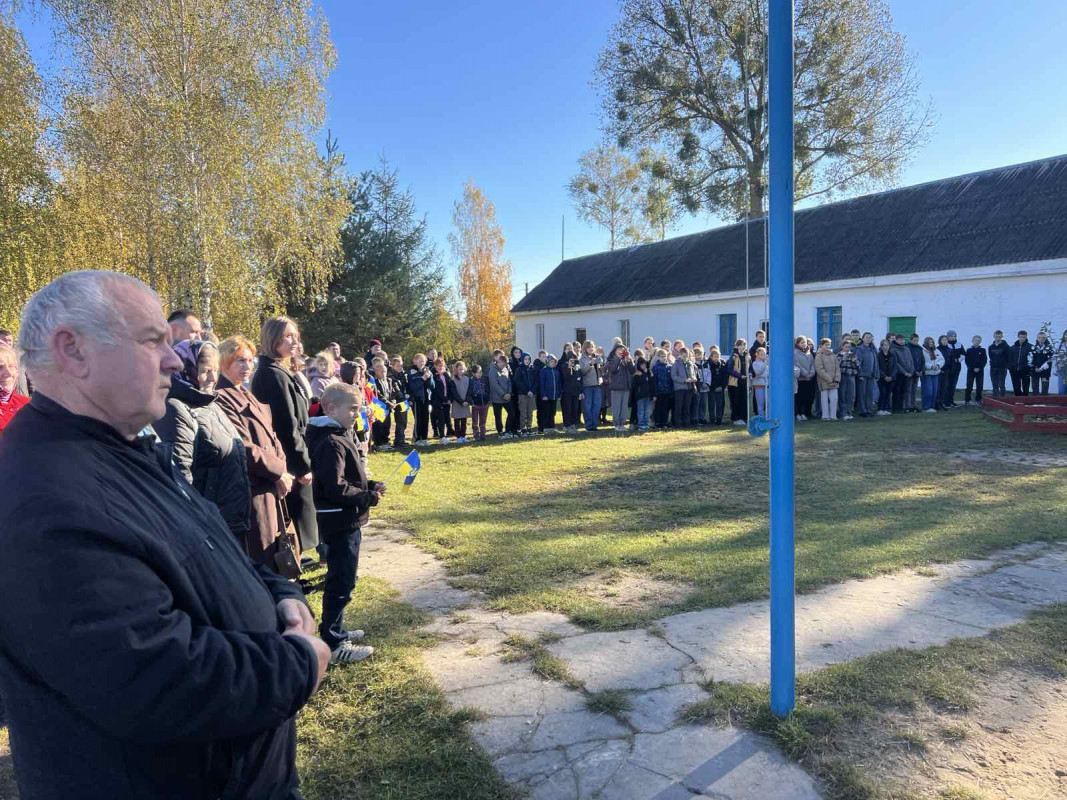 У громаді на Волині відкрили меморіальні дошки трьом загиблим Героям