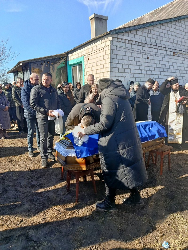 На Волині попрощалися із полеглим захисником Віктором Вавринюком