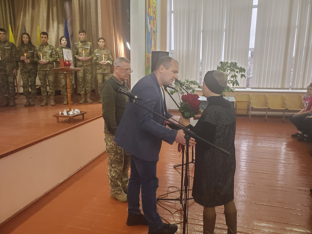 Не дожив до свого 33-річчя лише п'ять днів: молодого Героя з Волині посмертно нагородили орденом «За мужність»