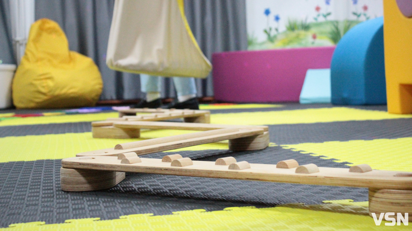 Благодійний фонд AVESTERRA створив на Волині сучасну сенсорну кімнату для реабілітації дітей