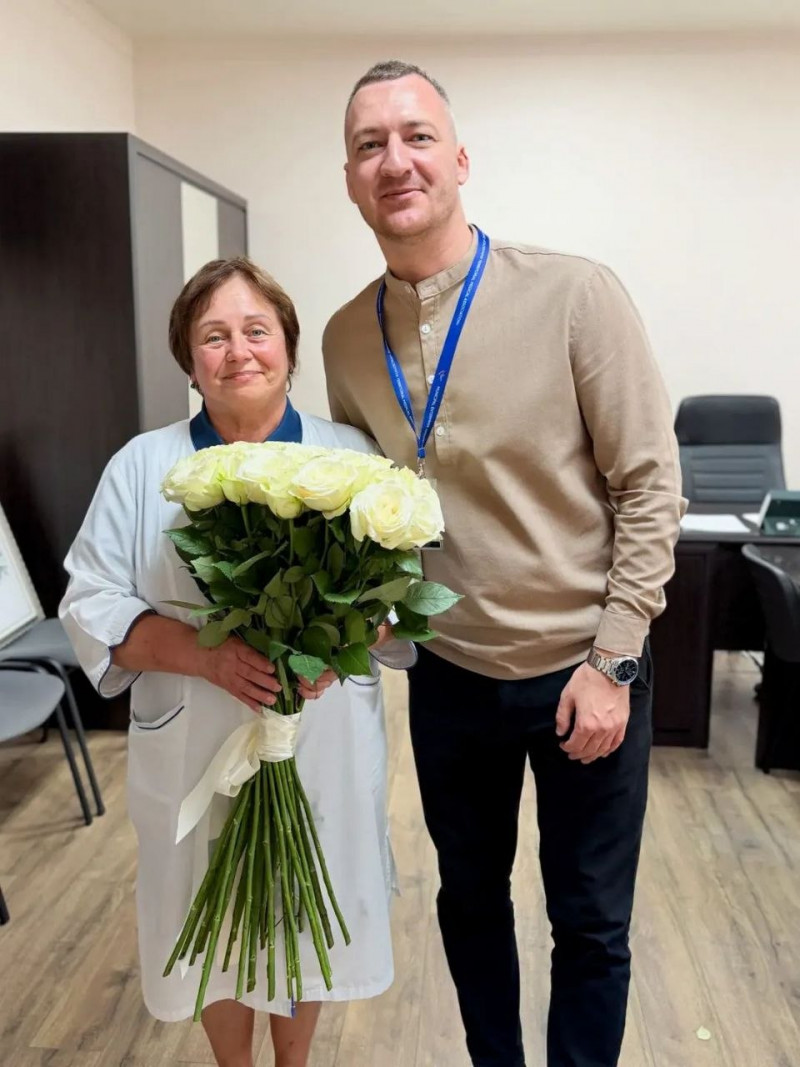 Понад чотири десятиліття на варті здоров'я: знану лікарку-неврологиню з Волині привітали з ювілеєм