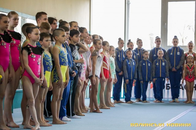 У Луцьк на чемпіонат зі спортивної акрабатики приїхали гімнасти зі всієї України