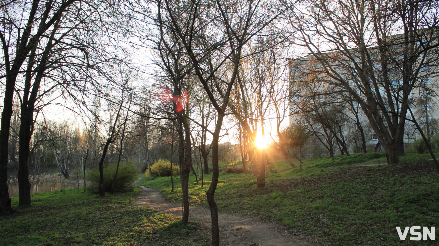 Як виглядає парк 900-річчя у Луцьку навесні 2026. Фоторепортаж