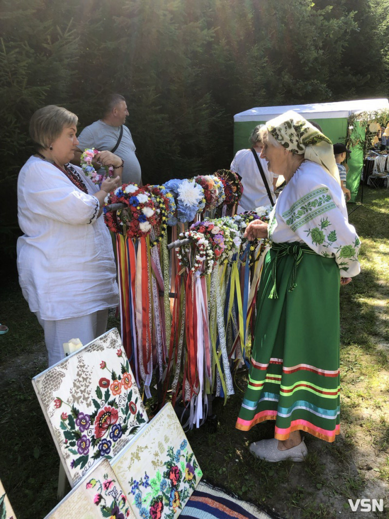 Пісні, куліш і зброя у Вовчаку: на Волині відбувся фестиваль патріотичної пісні