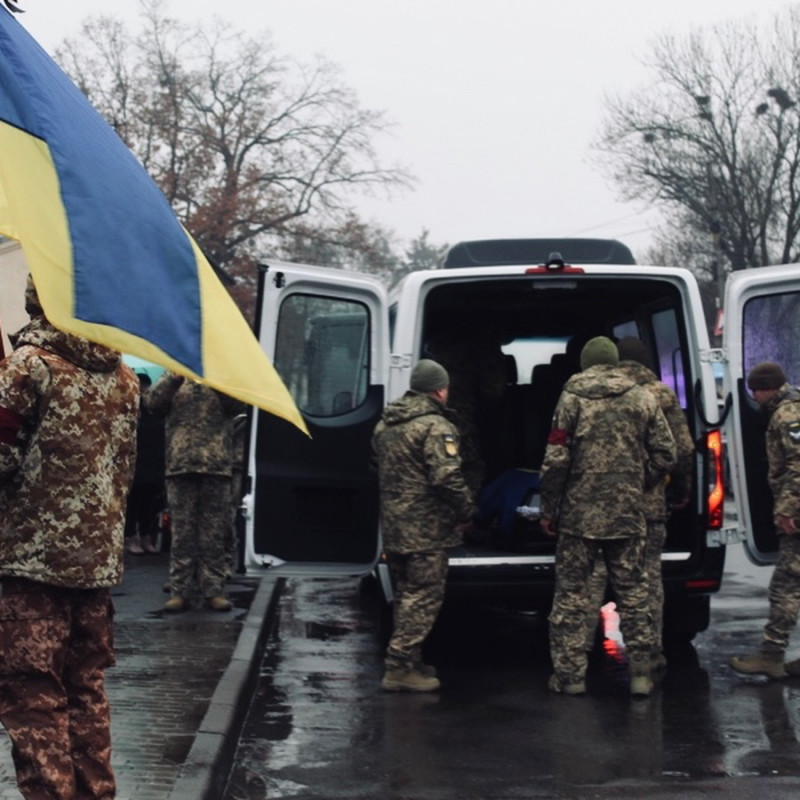 Кілька днів не дожив до дня народження: на Волині в останню путь провели Героя Олега Гринишина