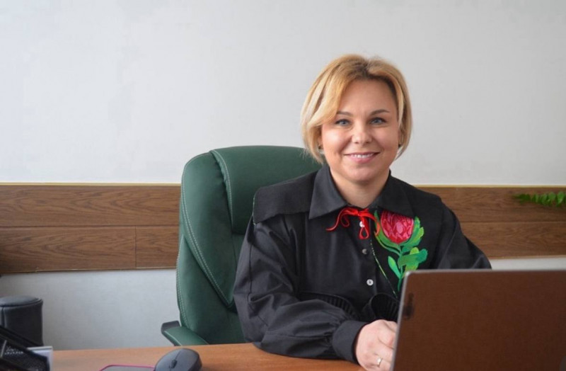 День вишиванки 2025: відомі волиняни продемонстрували стильні та яскраві образи
