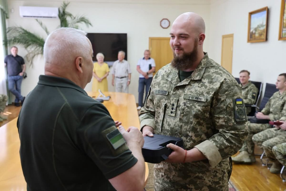 Прикордонники з Волині отримали одну з найпочесніших відзнак МВС за бойові заслуги