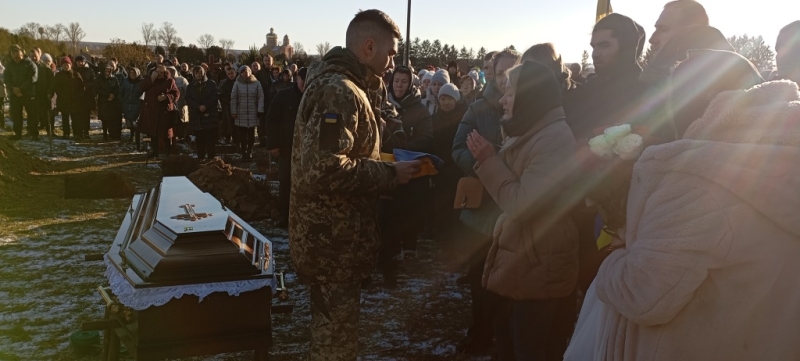 Поповнив лави Небесного Легіону: на Волині попрощались із Героєм Сергієм Шелестом