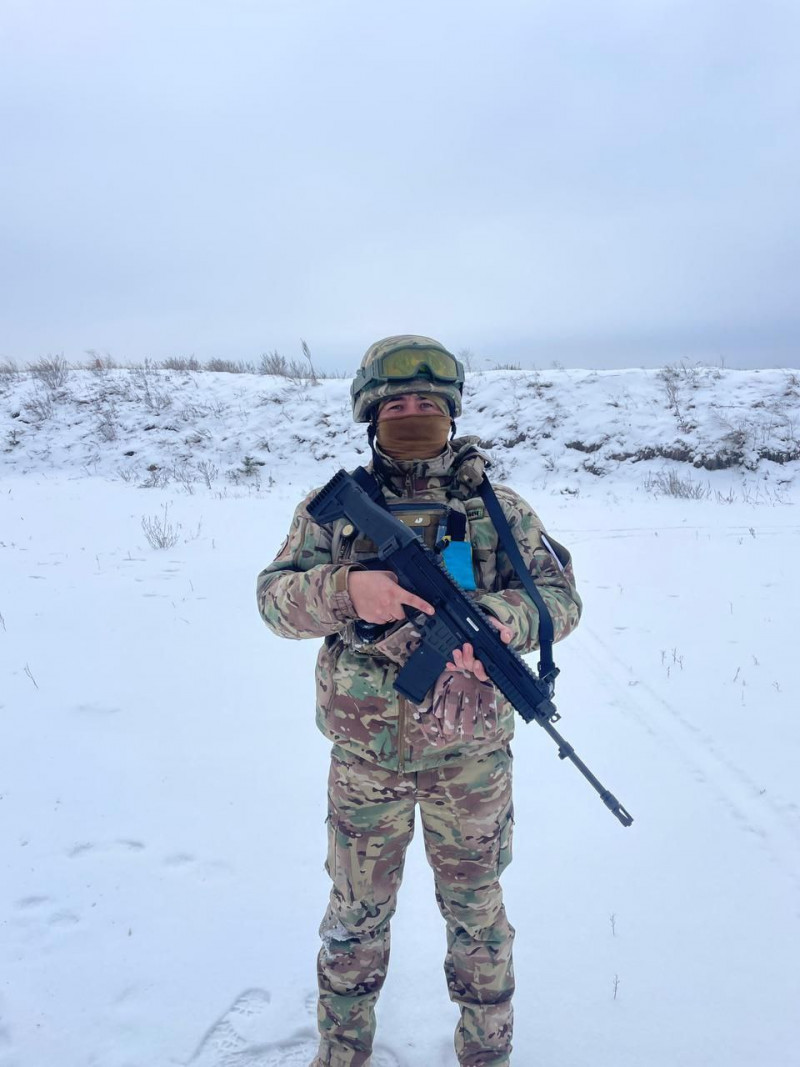 Перші кроки й перші слова донечки бачить через відеозв’язок: історія молодого командира з Волині