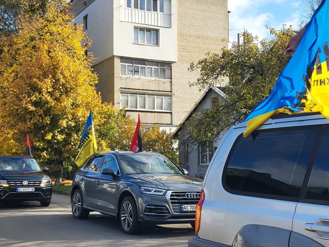 Загинув, рятуючи побратима: на Волині поховали сапера Віктора Савчука, який загинув на Курщині