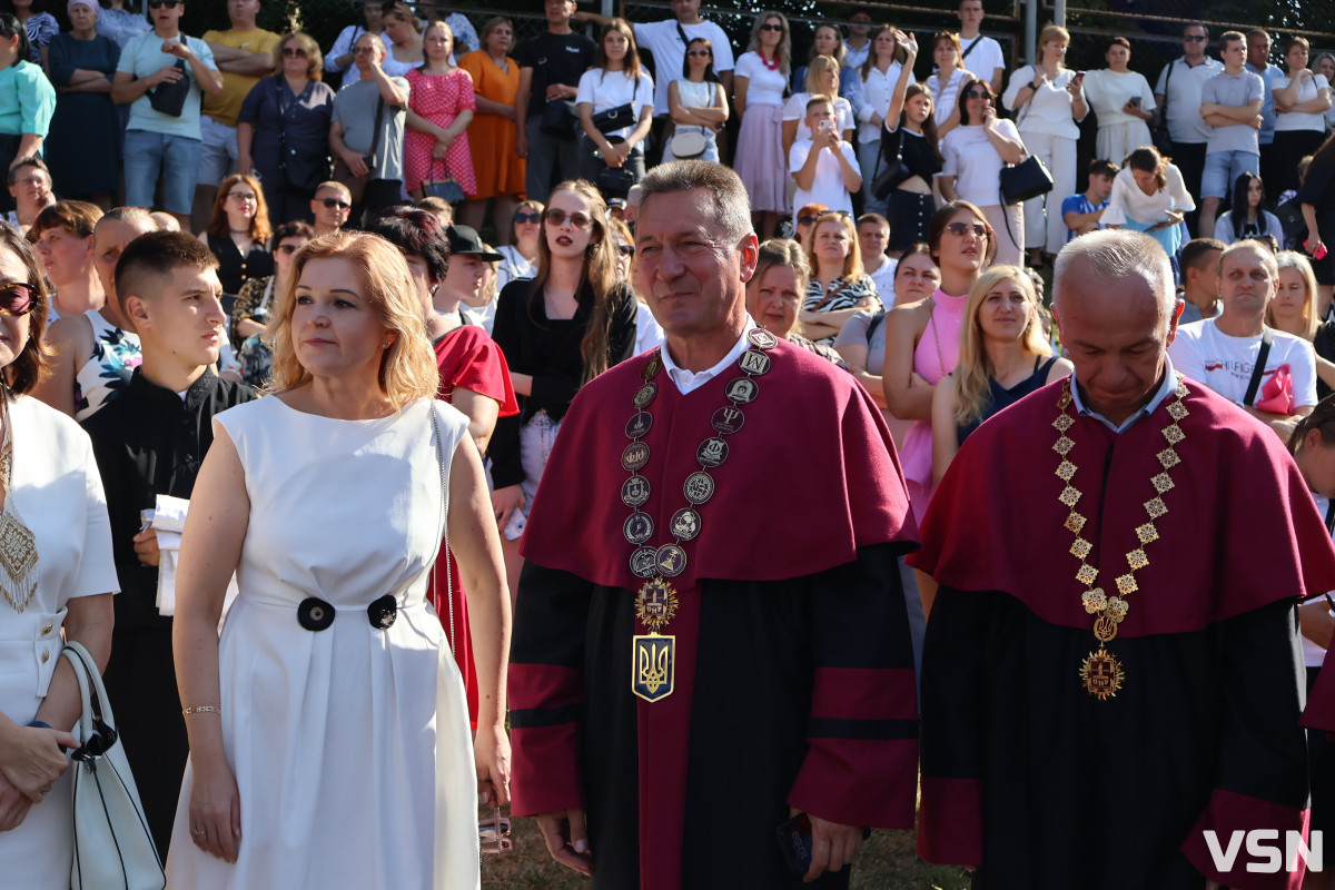У Луцьку першокурсників ВНУ посвятили у студенти: як це було. Фоторепортаж