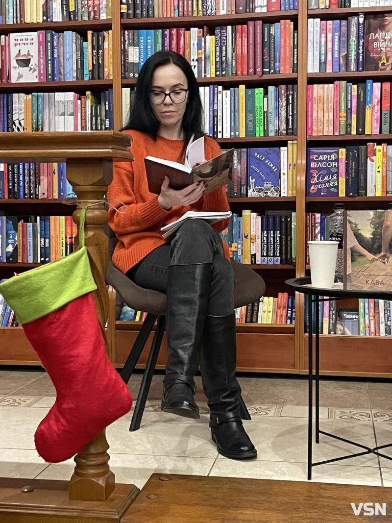 «Неодинока кава» у Луцьку: презентація роману Міри Янчук