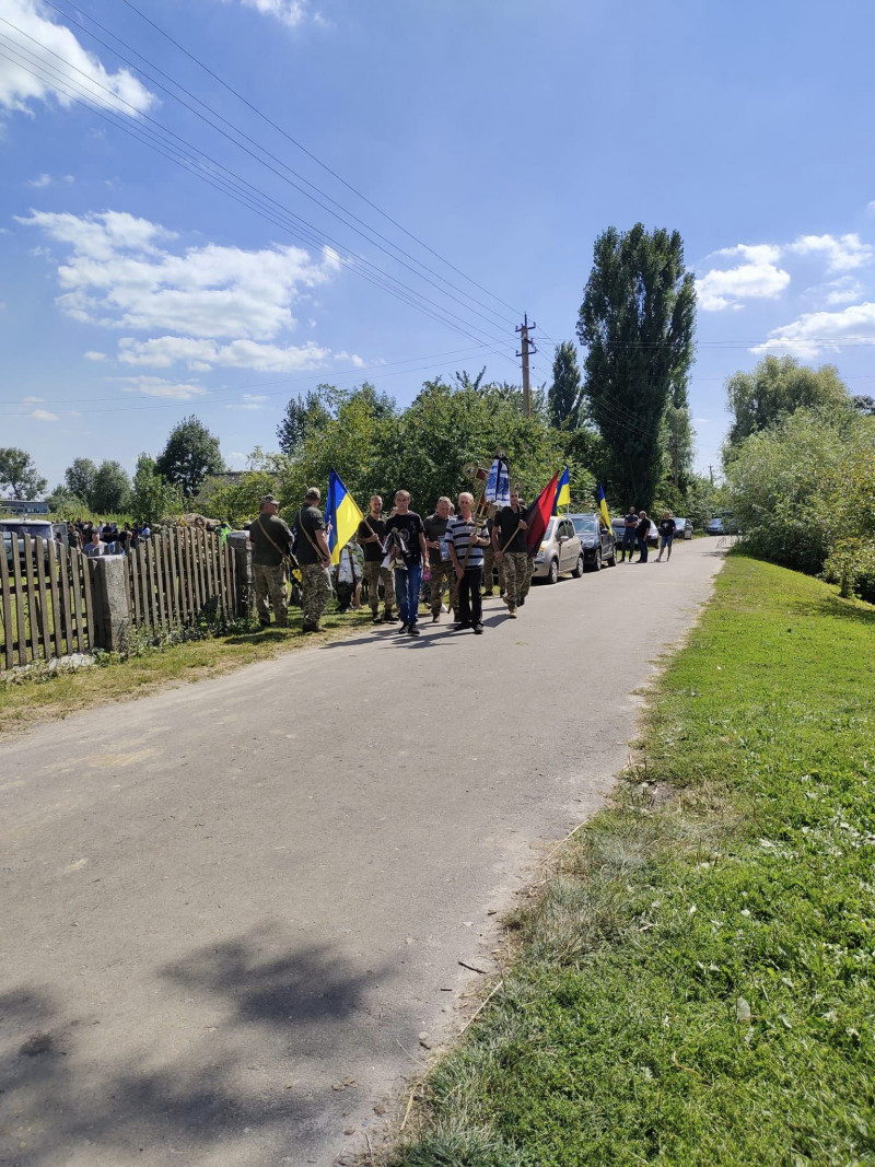 «Діагностували важке захворювання і почалася ще одна війна, війна з хворобою», - волиняни попрощалися з померлим Героєм