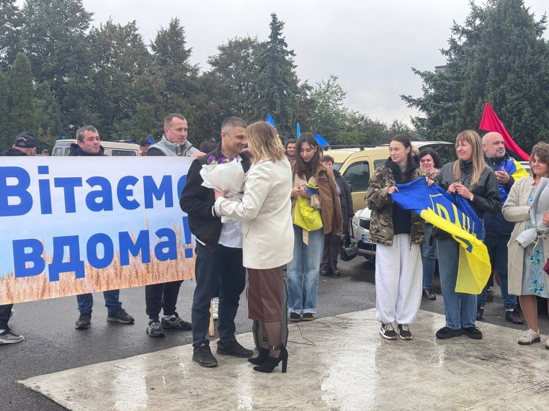Понад три роки перебував у полоні: на Волинь повернувся військовий Андрій Ховхун