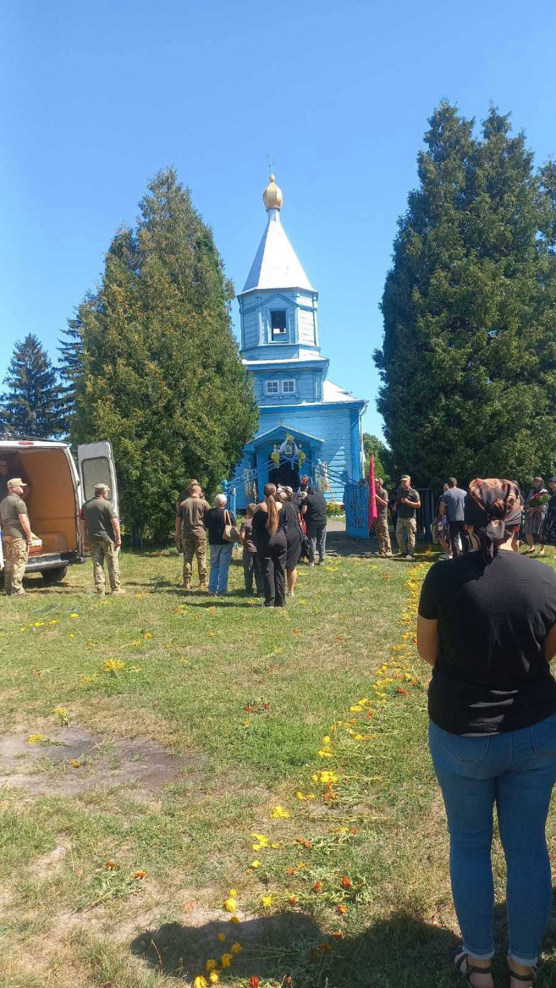Понад рік чекали звістки: на Волині попрощалися із загиблим захисником Михайлом Михалевським
