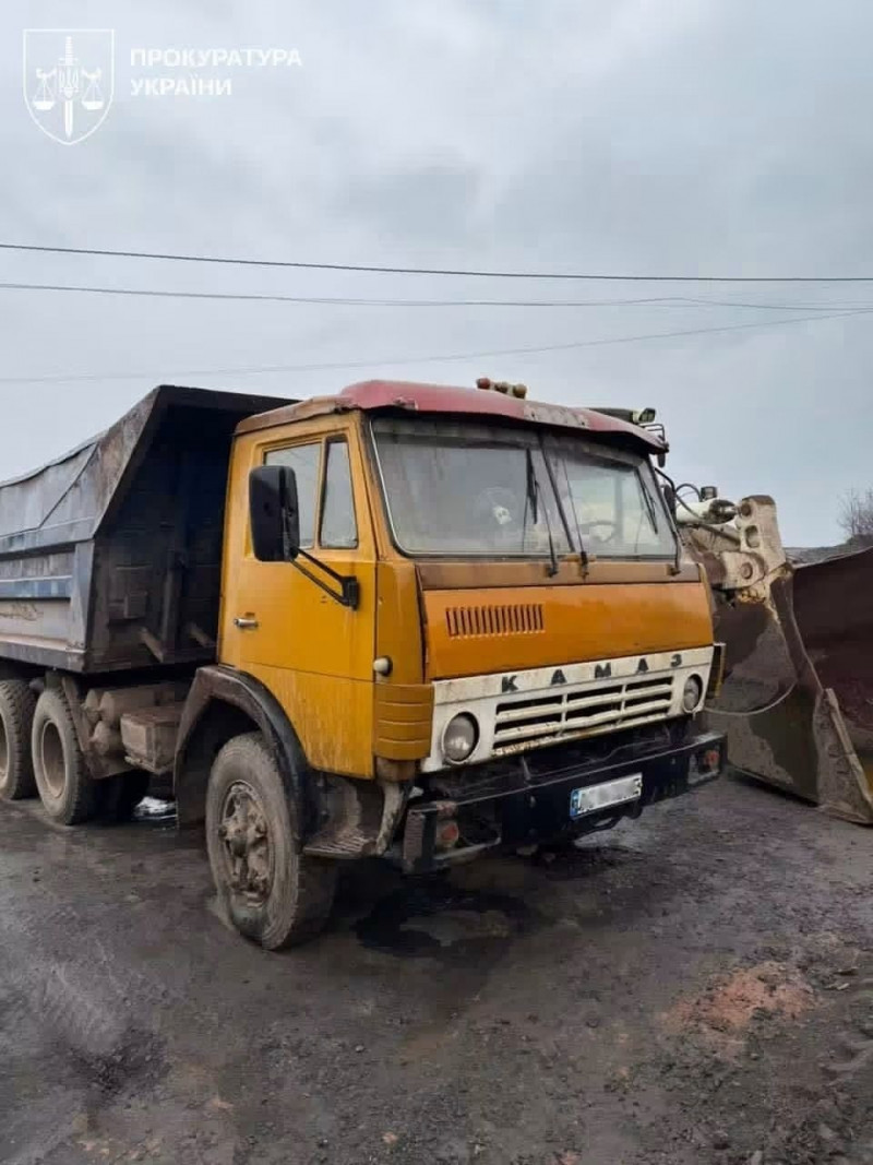 На Волині директора підприємства підозрюють у легалізації видобутих копалин на понад 30 млн грн