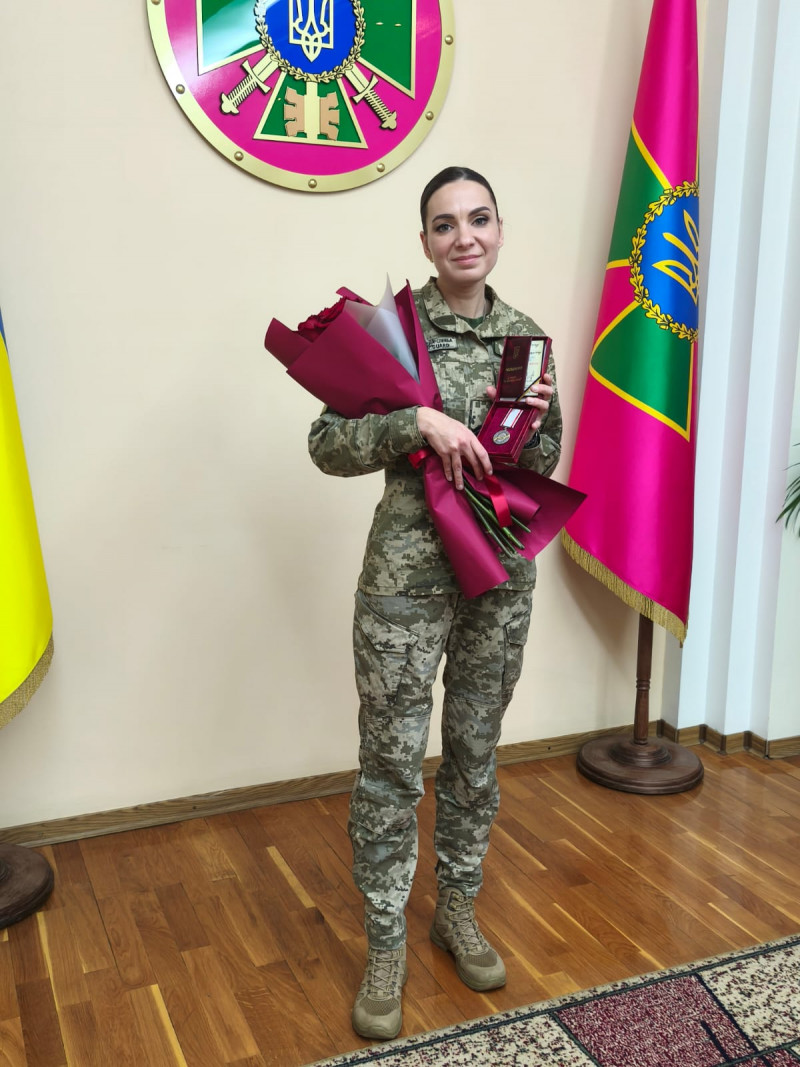 Прикордонник-історик та бойова медикиня з Волинського загону отримали державні відзнаки