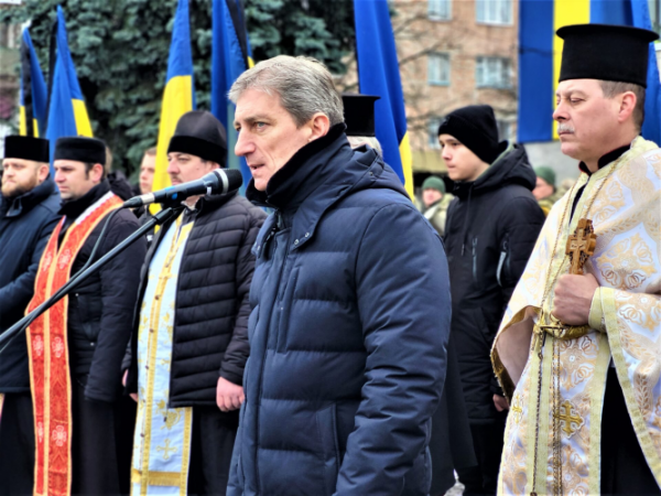 Прощавай, Фотографе: на Волині попрощалися із Героєм Максимом Бурдою