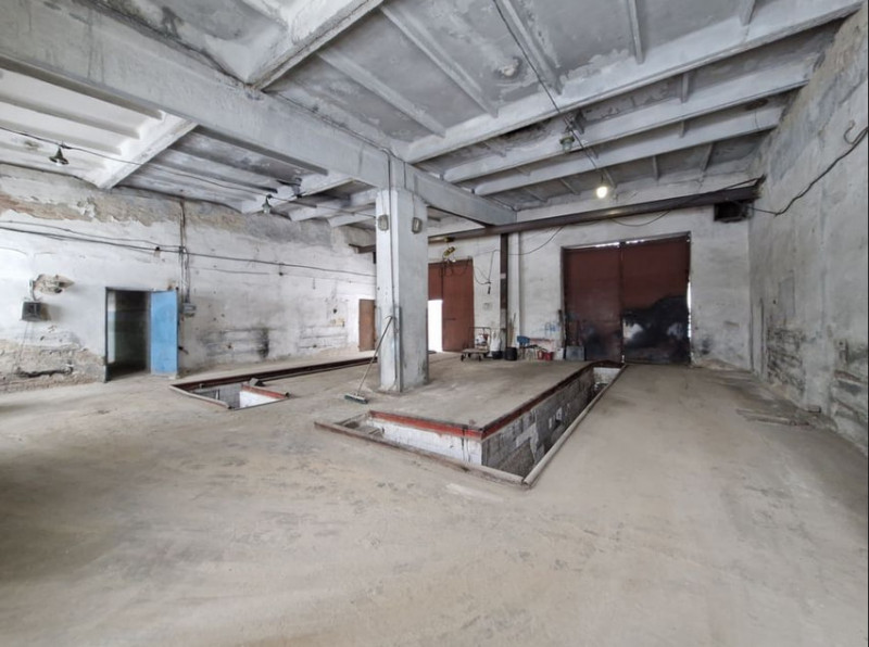 У Луцьку продають СТО для вантажівок за 12 мільйонів