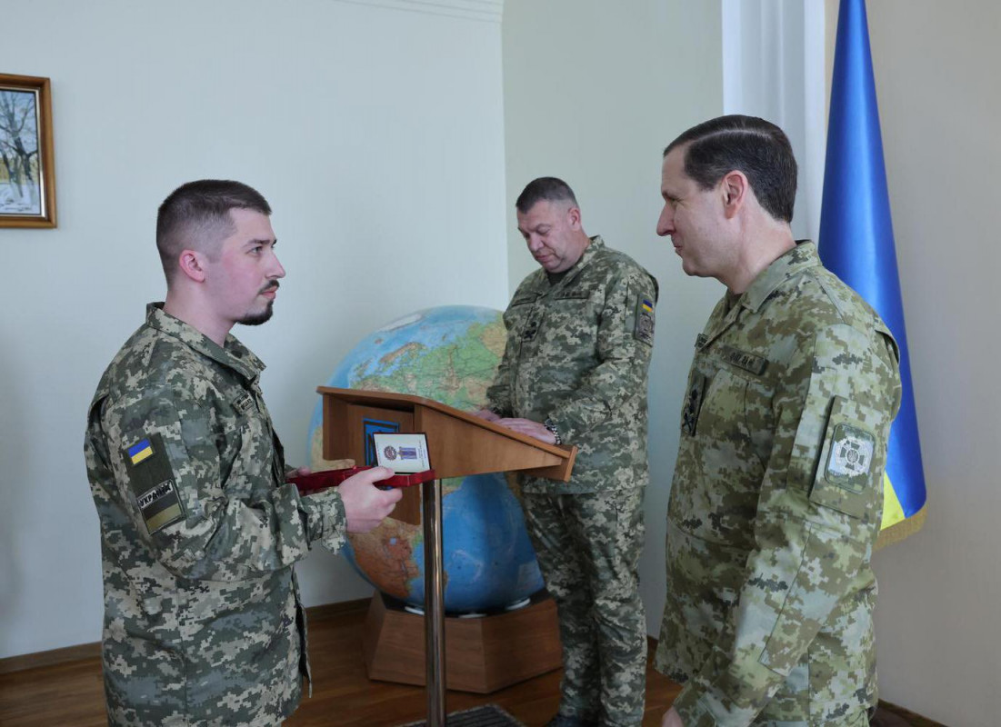 Прикордонники з Волині отримали нагороди за участь у боях на Донеччині та Харківщині