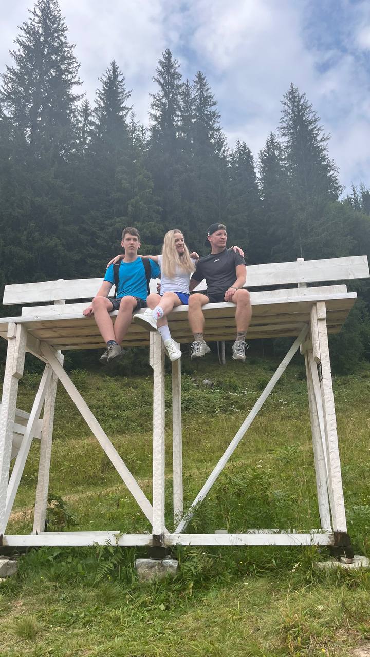 Зупиняв десятки штурмів і воював навіть із травмованою рукою: історія воїна з Волині Валерія Михалевича