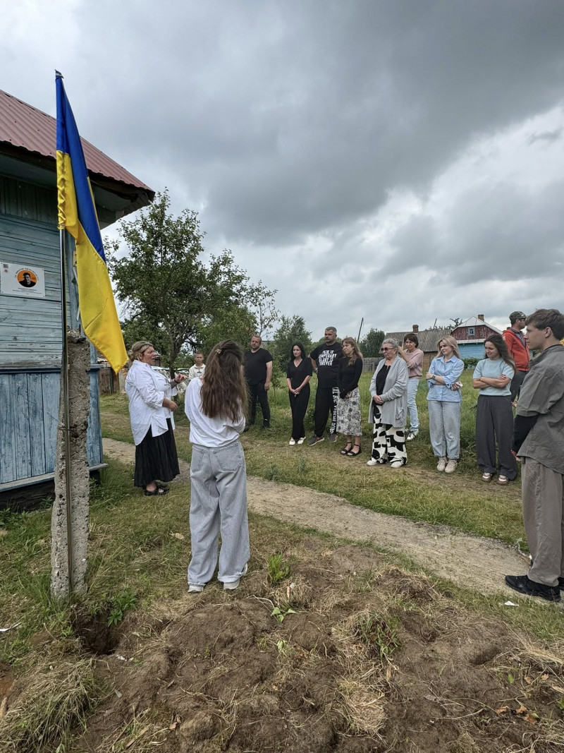На Волині мати загиблого Героя відкрила артрезиденцію в памʼять про сина