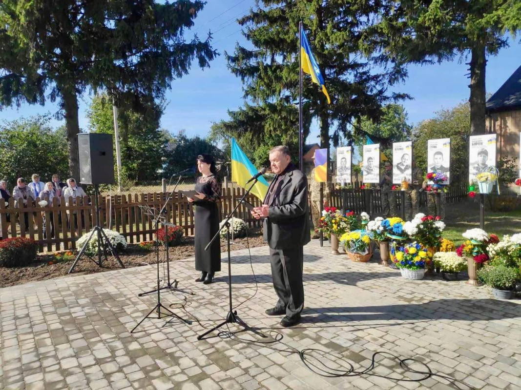 У селі на Волині відкрили Алею Пам’яті та Слави на честь шести полеглих захисників