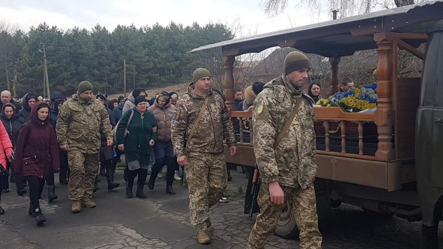 Трагічна річниця вторгнення: на  Волині попрощалися із Героєм, який помер під час несення військової служби, Богданом Шведюком