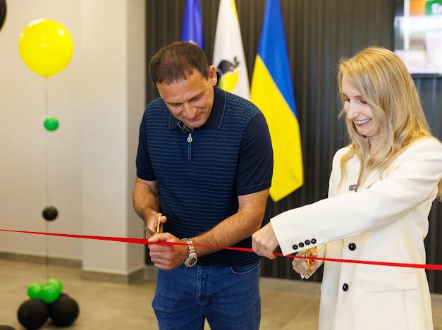 60 млн євро інвестицій у Волинь: Avesterra Group Дмитра Добкіна відкрила новий завод