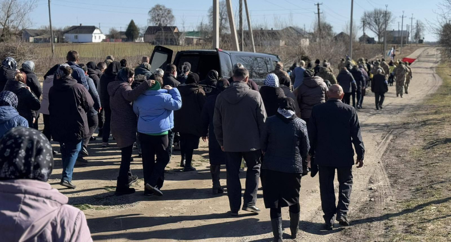 Загинув наприкінці червня 2024 року: на Волині попрощалися з Героєм Андрієм Оніщуком