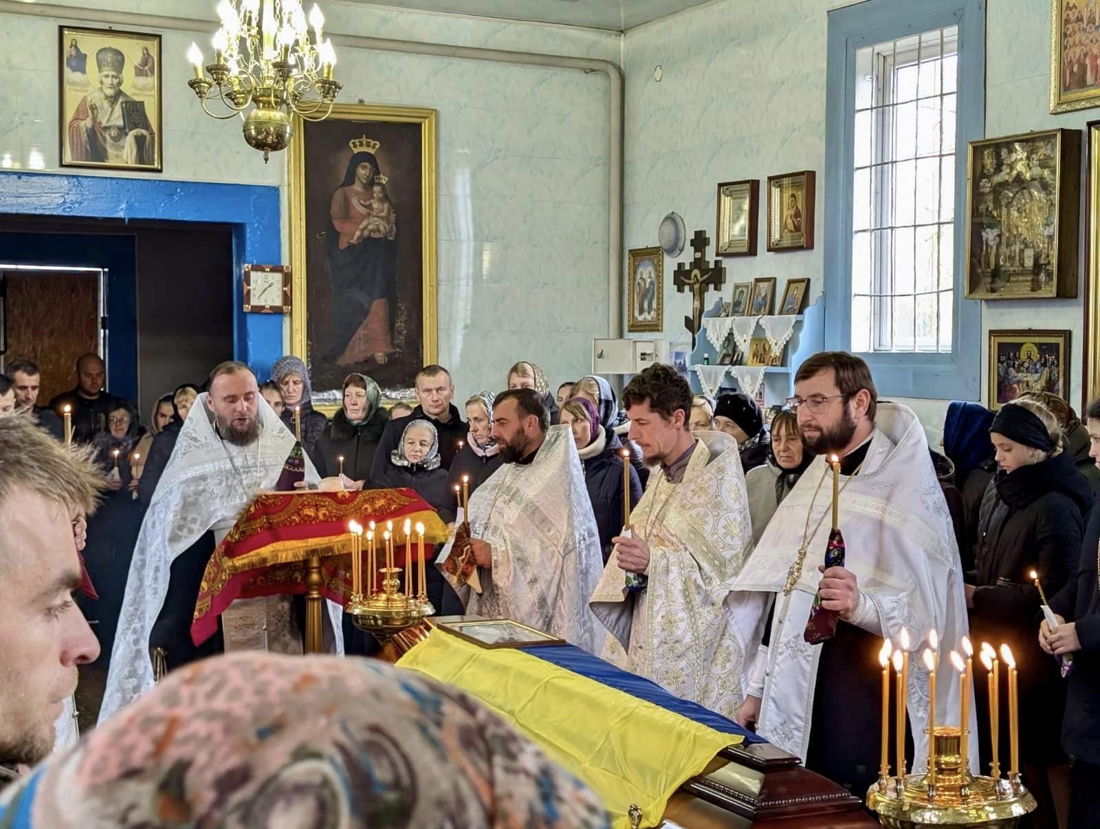 Понад рік вважався зниклим безвісти: на Волині попрощались із Героєм Павлом Литвинюком