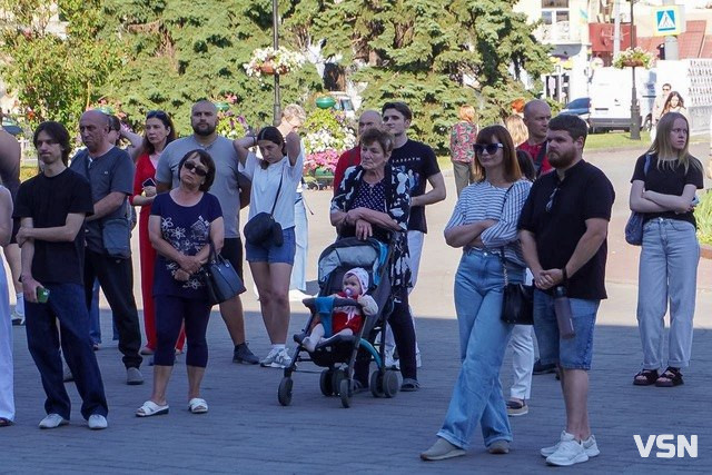 Особливий захід просто неба: у центрі Луцька відбувся концерт військового оркестру